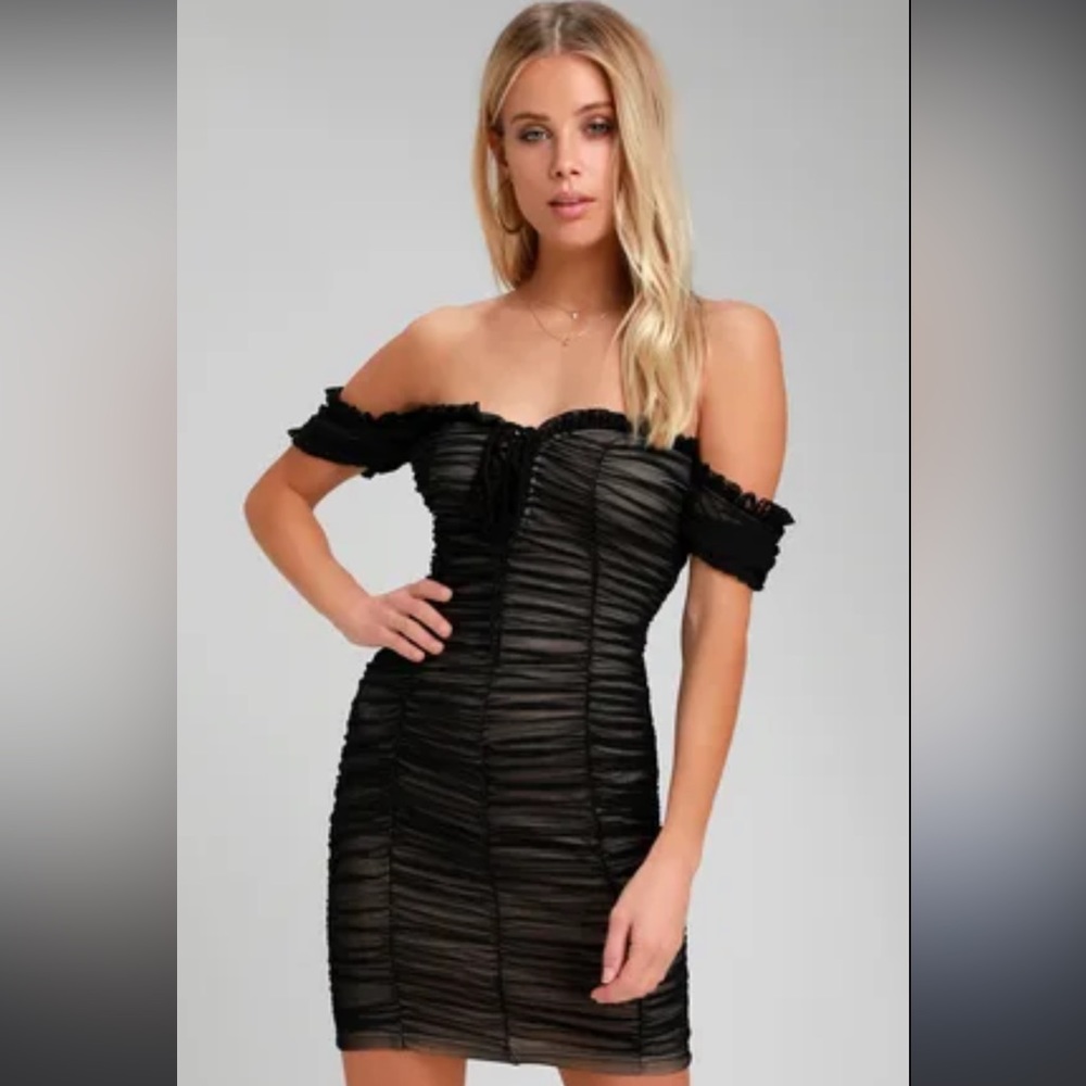 NWT LULUS | Alto Mesh Ruched Off-the-Shoulder Bodycon Dress | Small